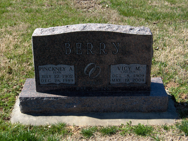 Vicy M (Lincoln) Berry