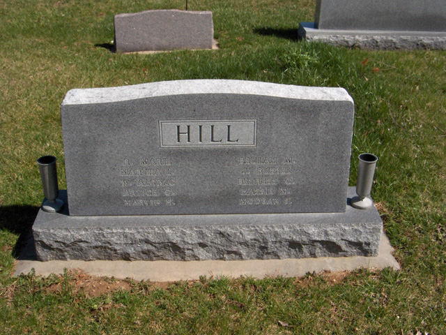 Rosa L (Moore) Hill